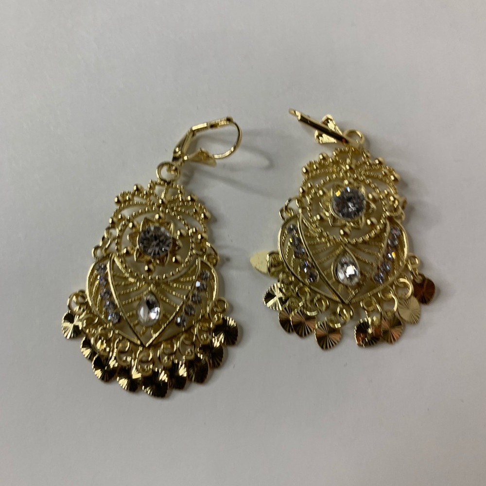 Earring - Picture 5 of 5